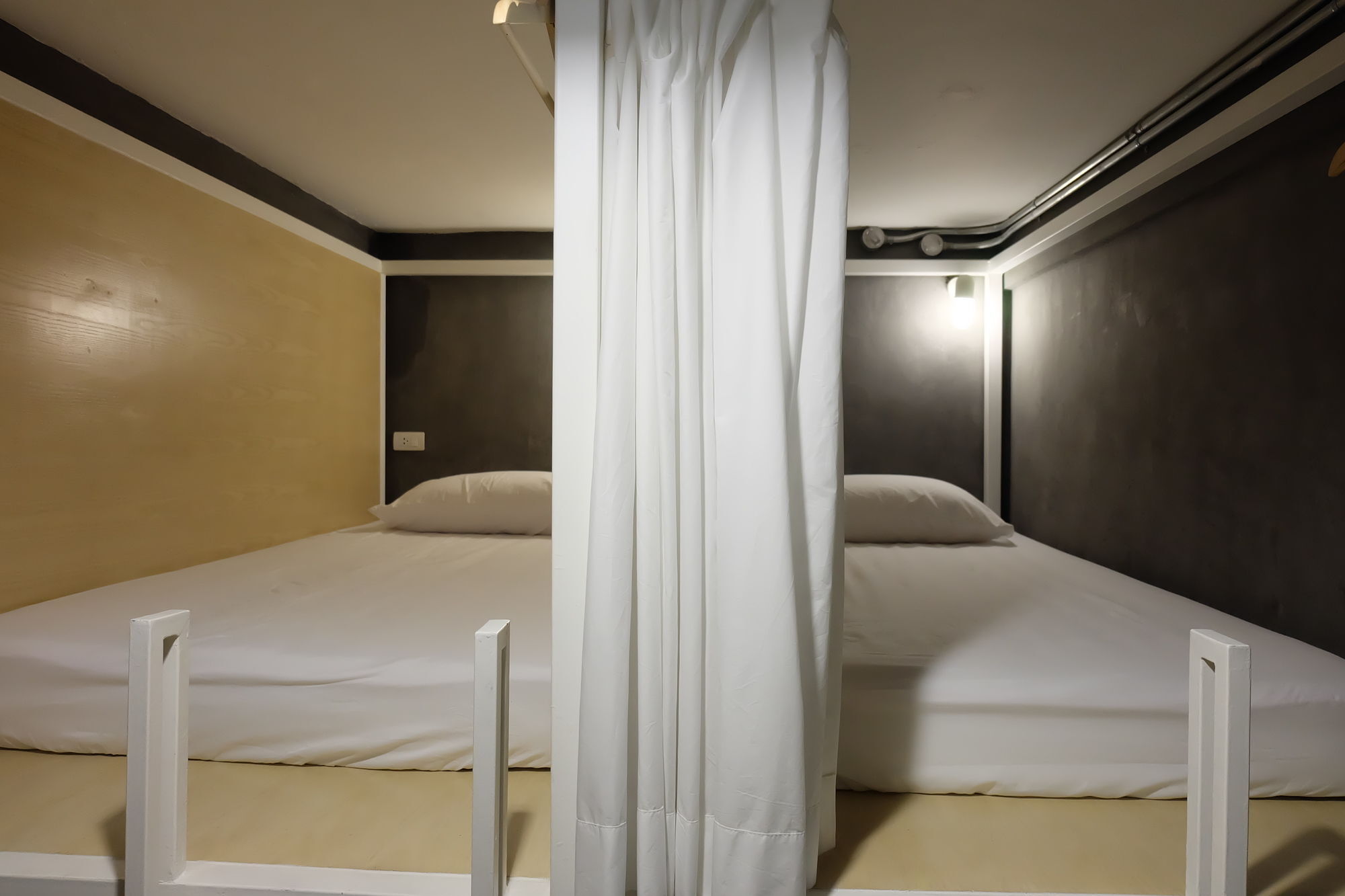 On The Bed Hostel Bangkok Kültér fotó